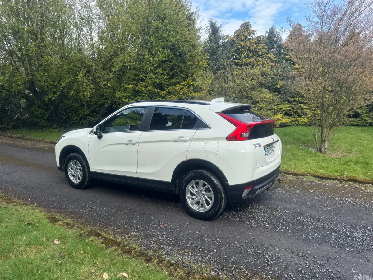 Mitsubishi Eclipse Cross SUV, Petrol, 2019, White