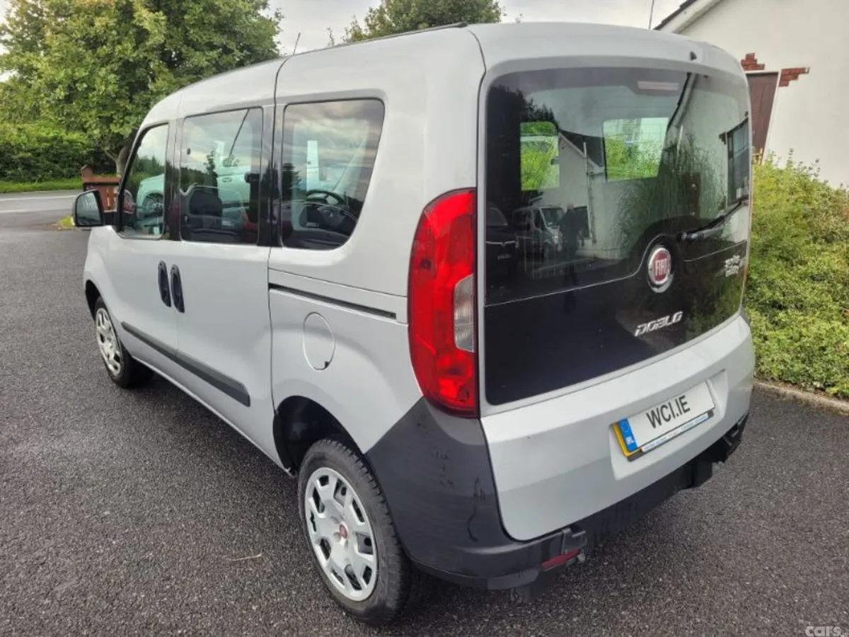 Fiat Doblo MPV, Petrol, 2017, Silver