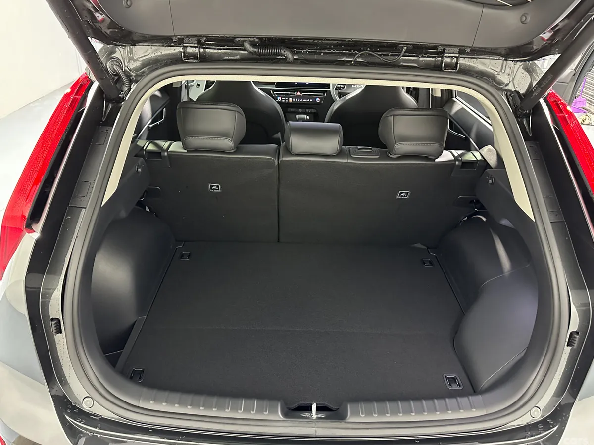 Kia Niro Estate, Petrol Plug-in Hybrid, 2025, Grey