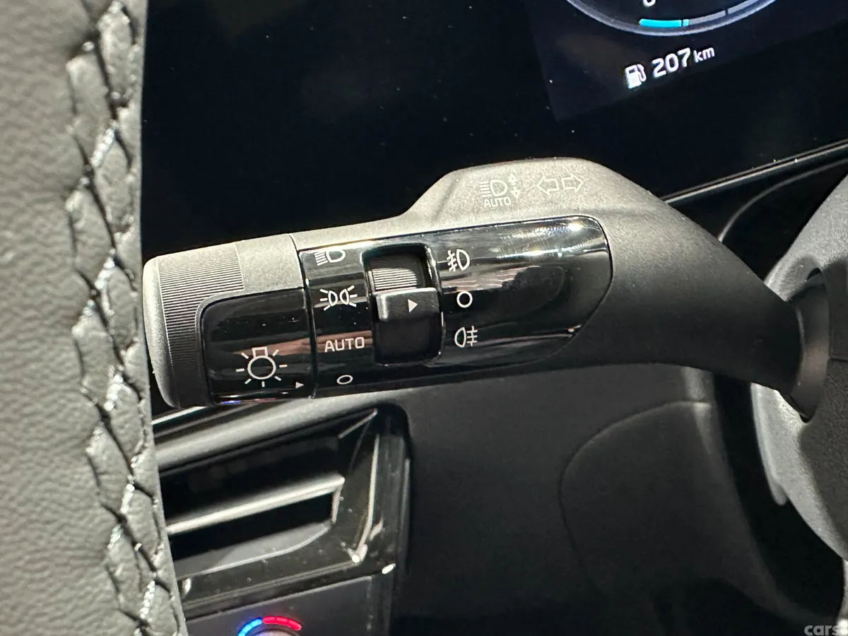 Kia Niro Estate, Petrol Plug-in Hybrid, 2025, Grey