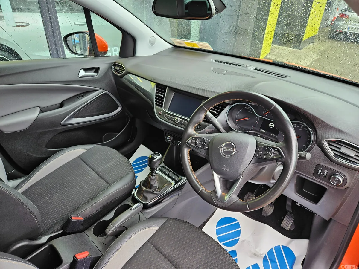 Opel Crossland X SUV, Diesel, 2020, Orange