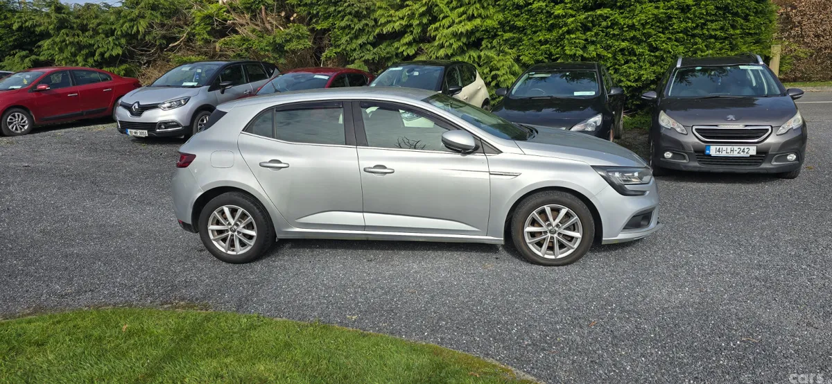 Renault Megane Hatchback, Diesel, 2017, Grey