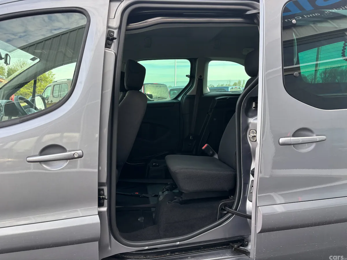 Peugeot Partner Tepee MPV, Diesel, 2017, Grey