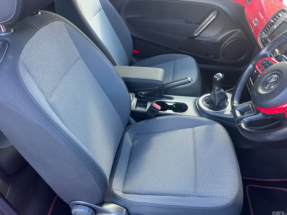 Volkswagen Beetle Hatchback, Petrol, 2015, Red