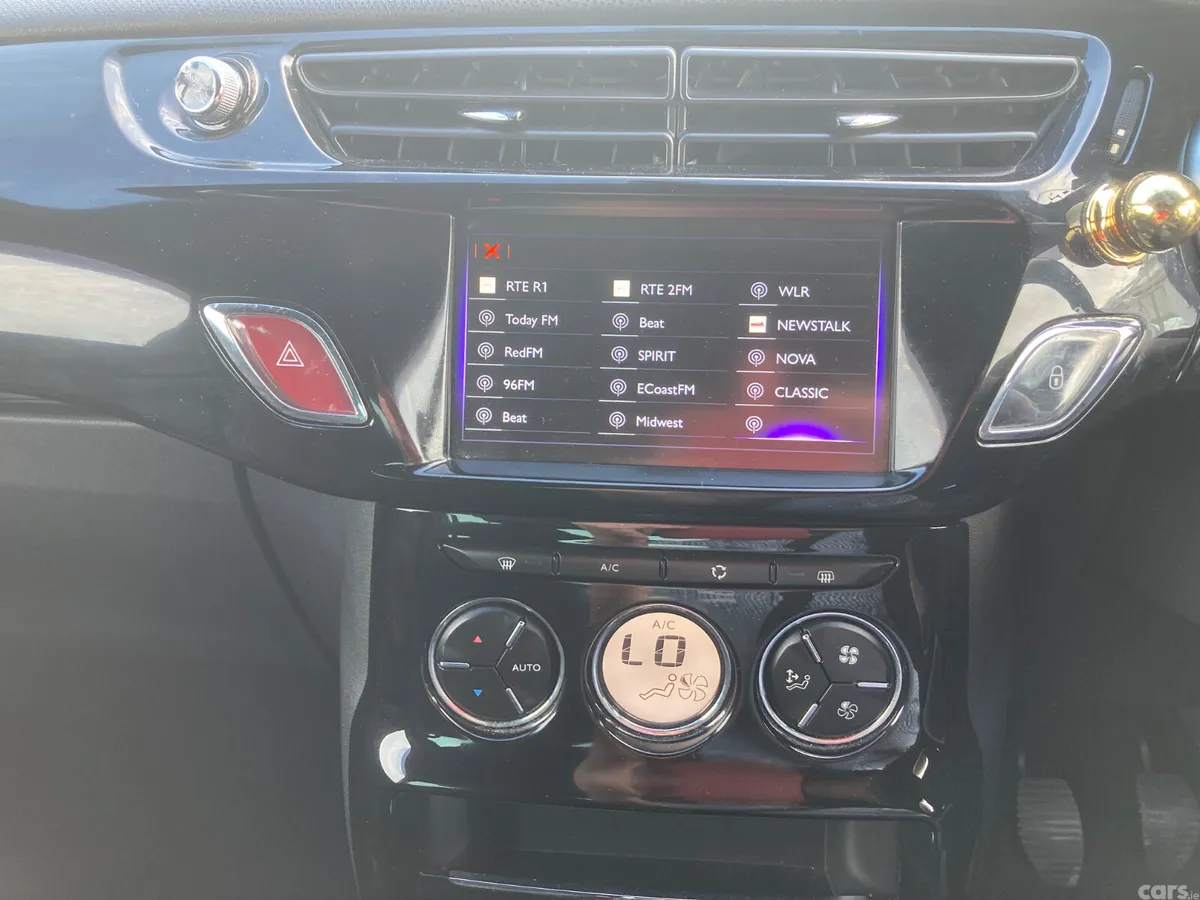 Citroen DS 3 Hatchback, Diesel, 2018, Black