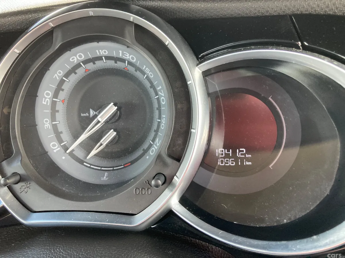 Citroen DS 3 Hatchback, Diesel, 2018, Black