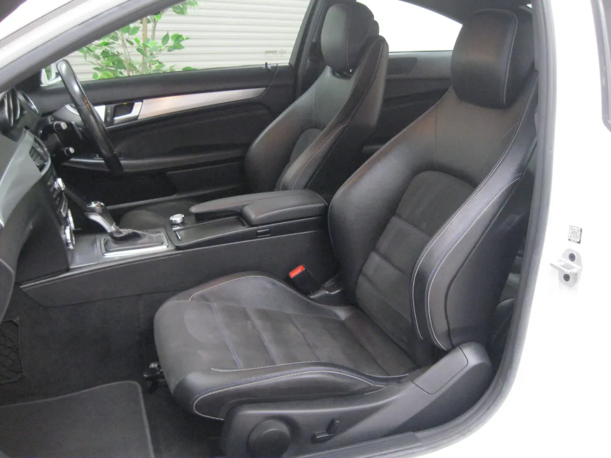 Mercedes-Benz C-Class Coupe, Diesel, 2015, White