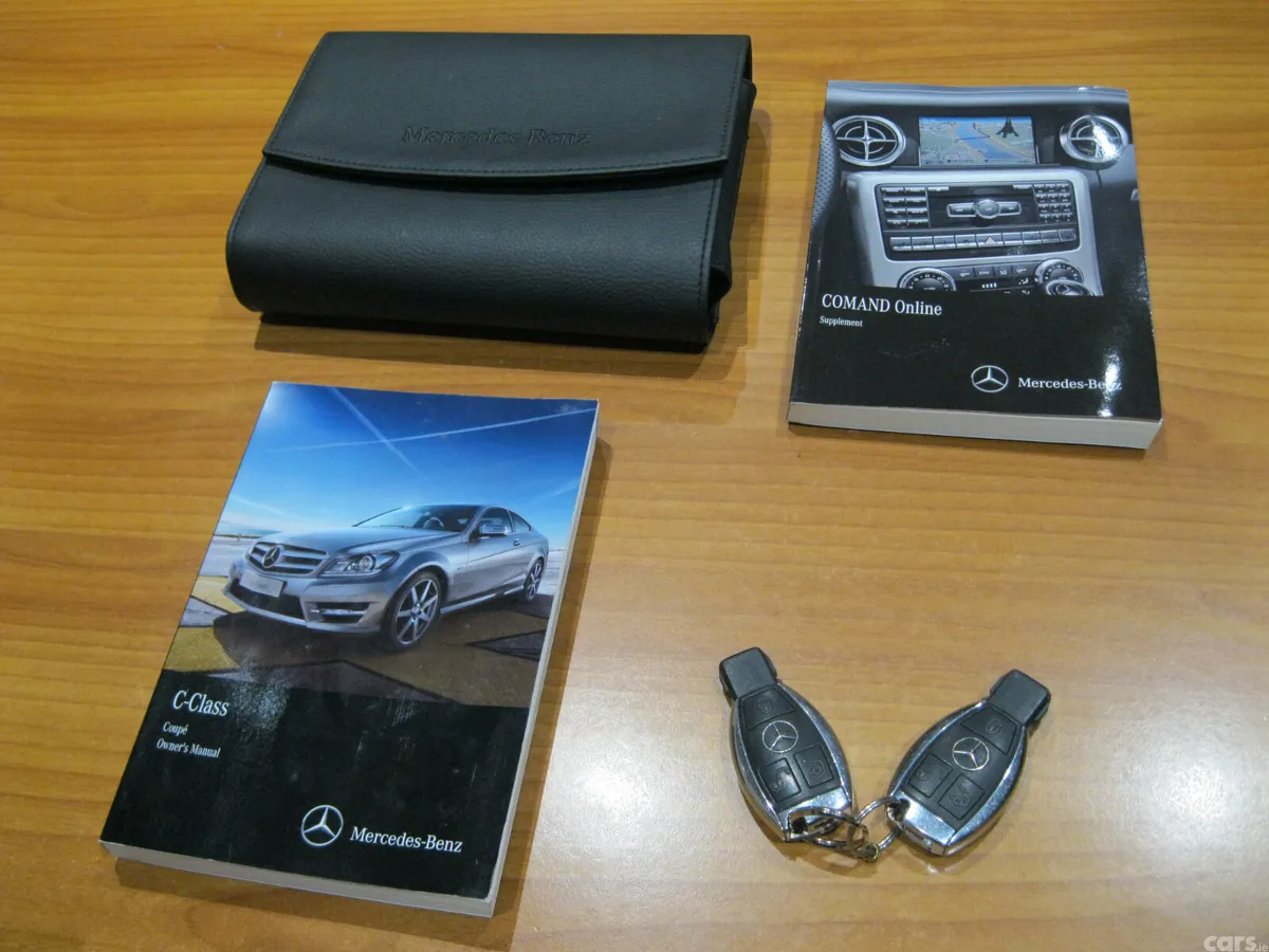 Mercedes-Benz C-Class Coupe, Diesel, 2015, White