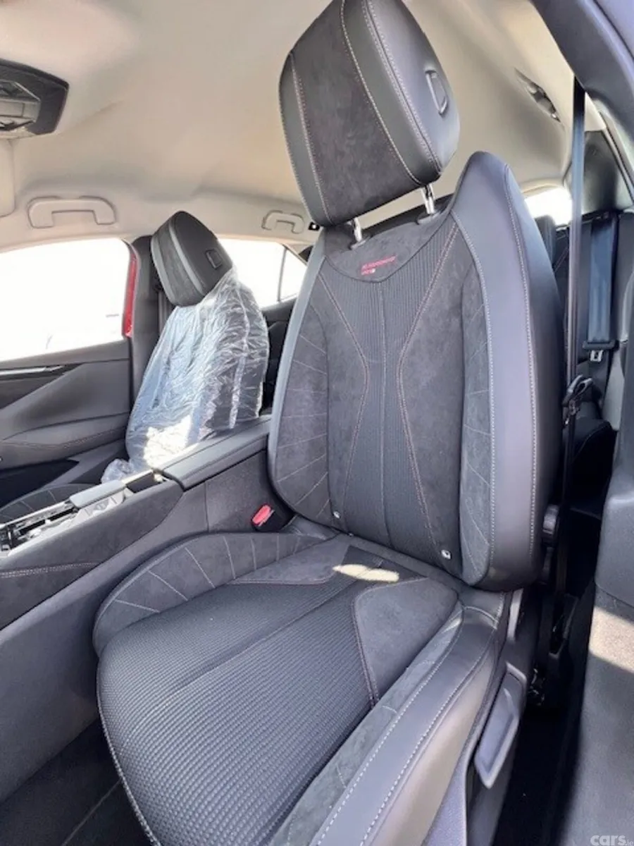 DS Automobiles DS 4 MPV, Petrol, 2025, Red