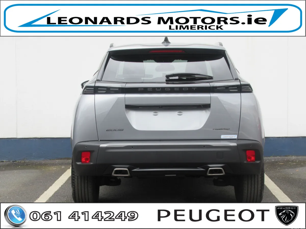 Peugeot 2008 SUV, Petrol Hybrid, 2026, Silver