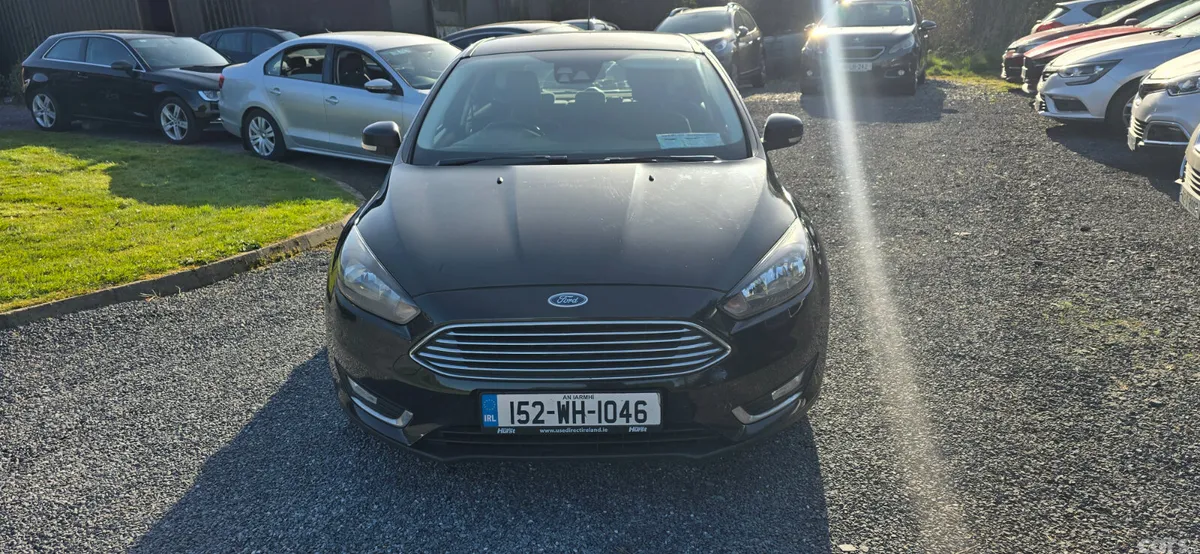 Ford Focus Hatchback, Petrol, 2015, Black