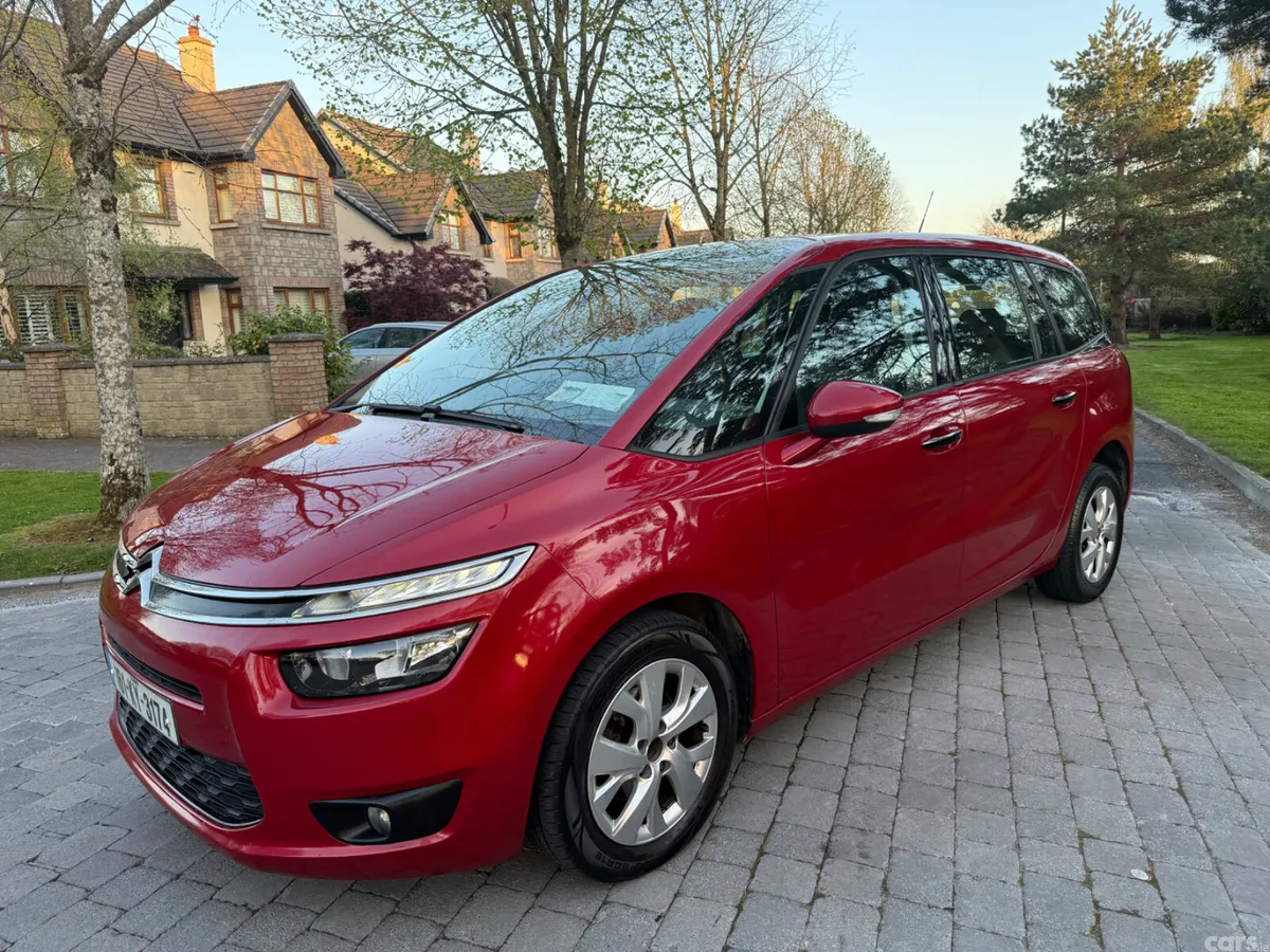 Citroen Grand C4 Picasso Hatchback, Diesel, 2016, Red