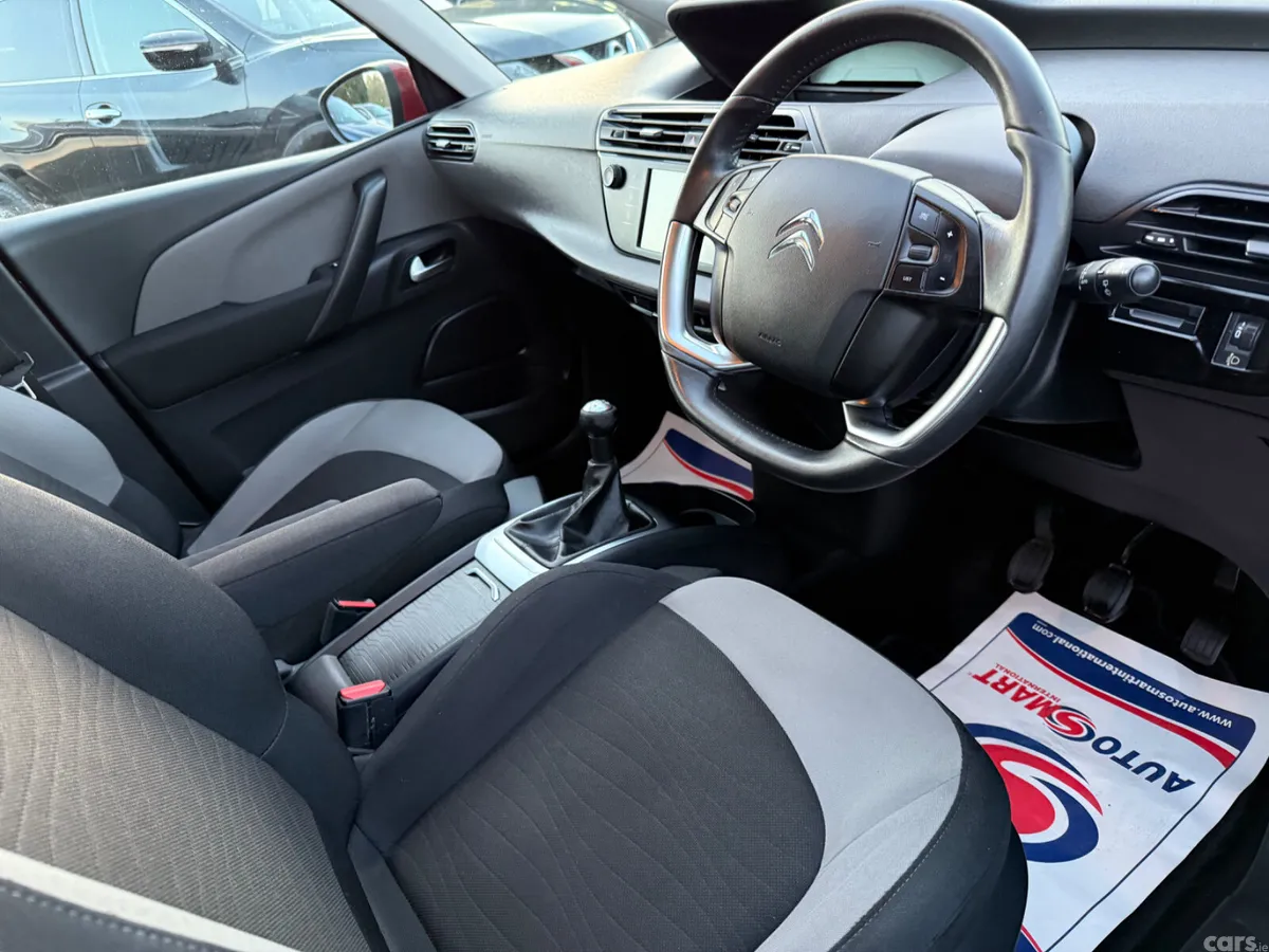 Citroen Grand C4 Picasso Hatchback, Diesel, 2016, Red