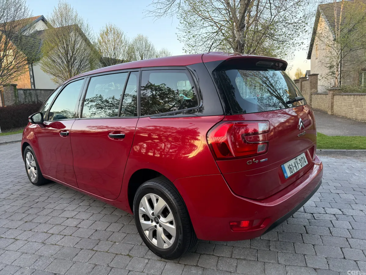 Citroen Grand C4 Picasso Hatchback, Diesel, 2016, Red