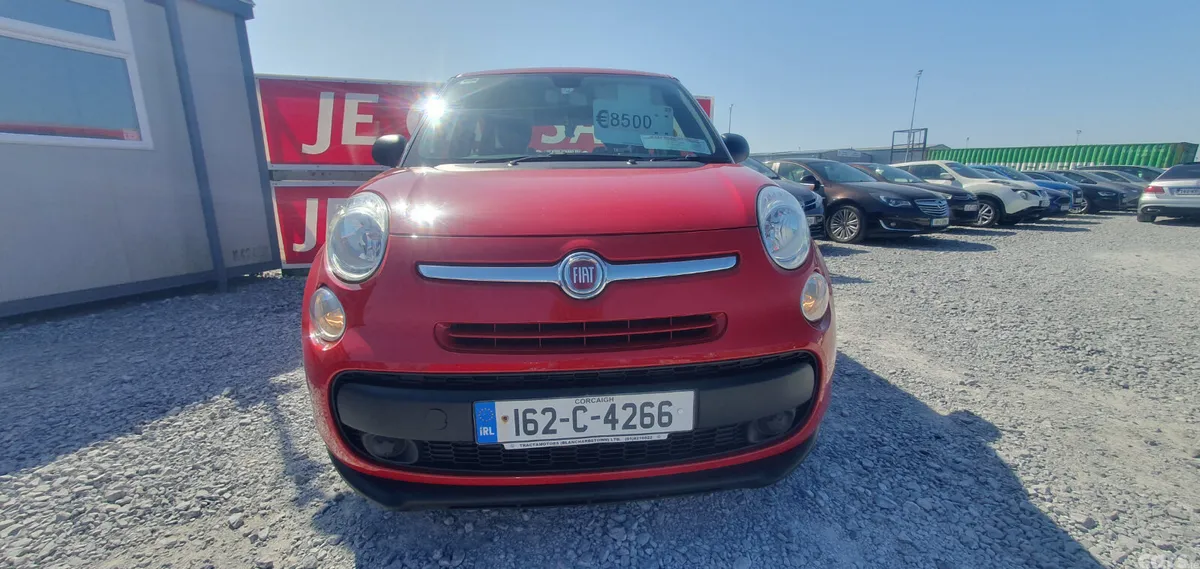 Fiat 500L MPV, Diesel, 2016, Red