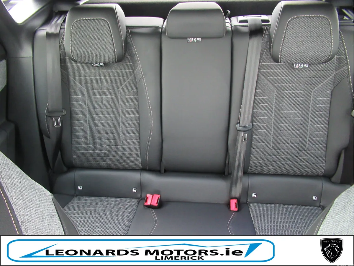 Peugeot 3008 MPV, Electric, 2025, Grey