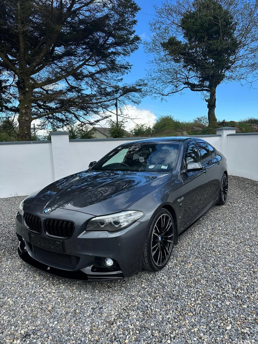 BMW 5-Series Saloon, Diesel, 2016, Grey