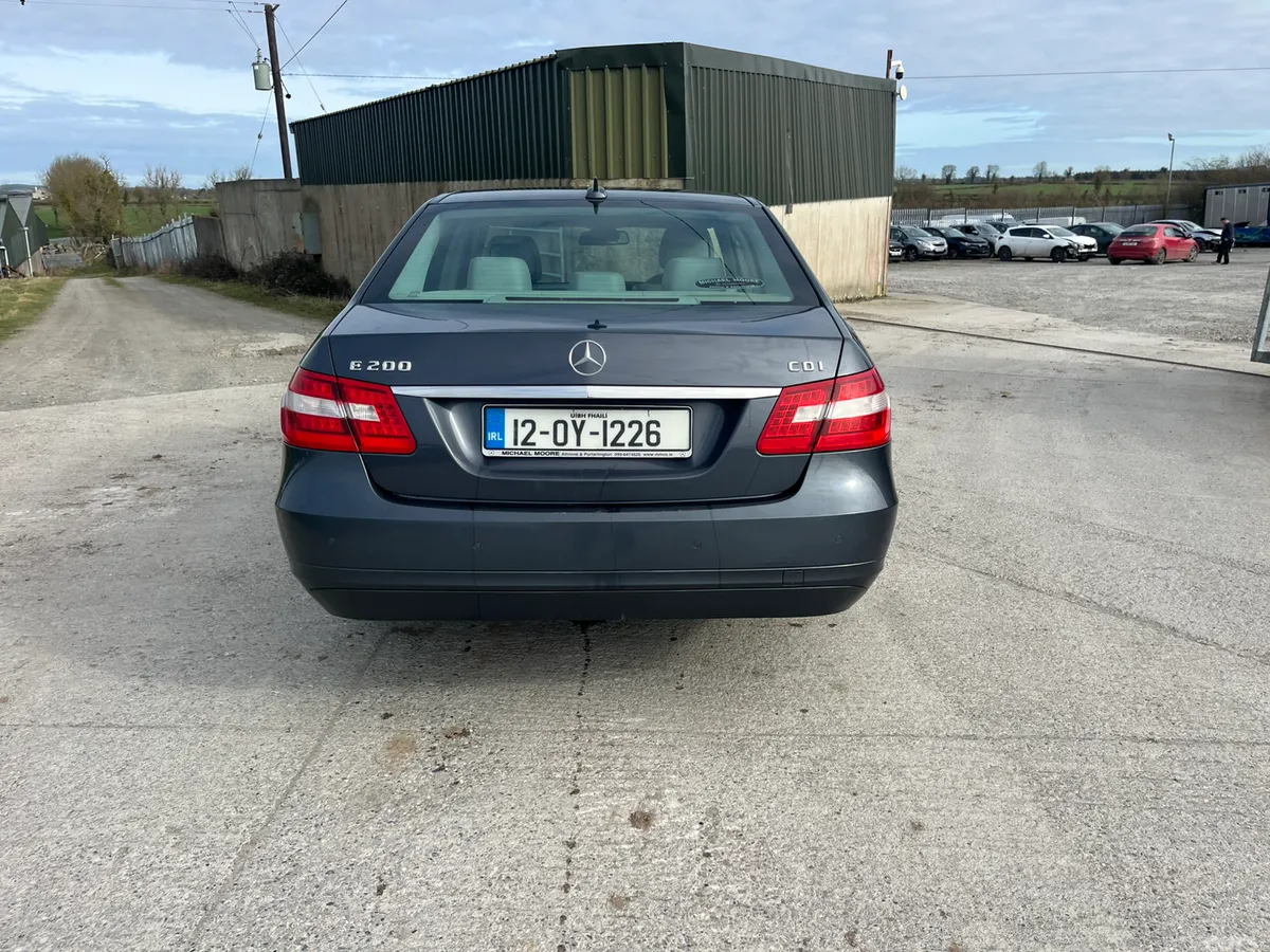 Mercedes-Benz E-Class Saloon, Diesel, 2012, Grey