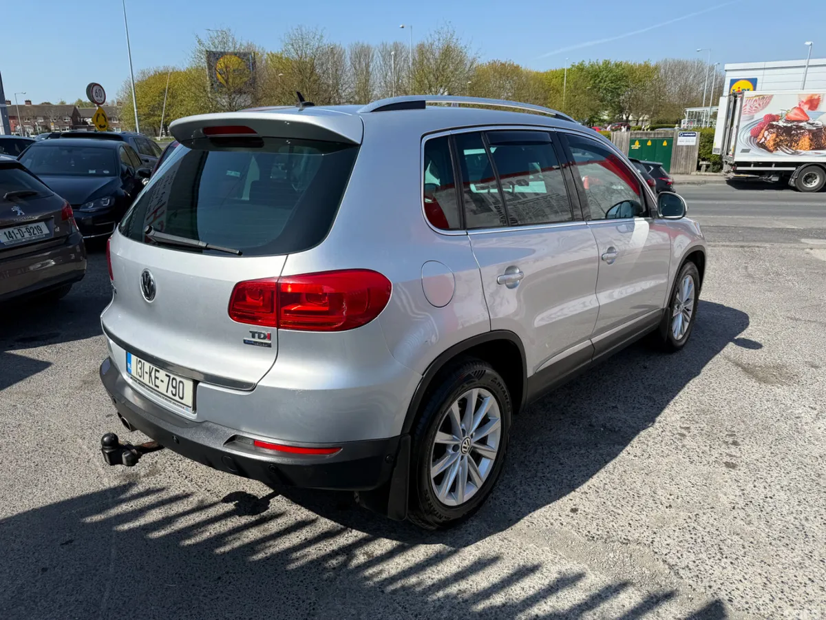 Volkswagen Tiguan SUV, Diesel, 2013, Silver