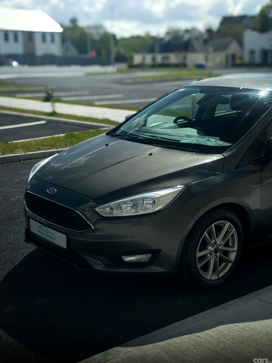 Ford Focus Hatchback, Diesel, 2015, Grey