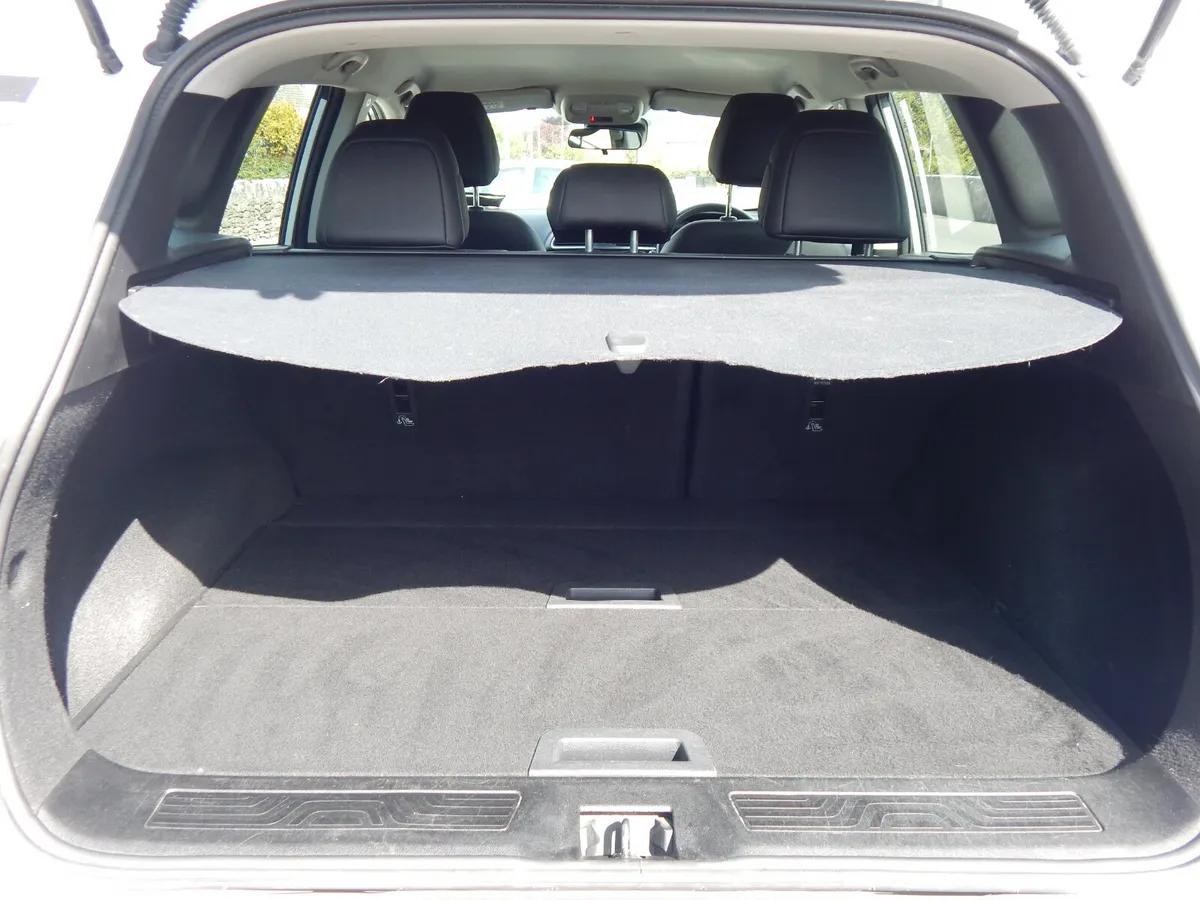 Renault Kadjar SUV, Diesel, 2019, White