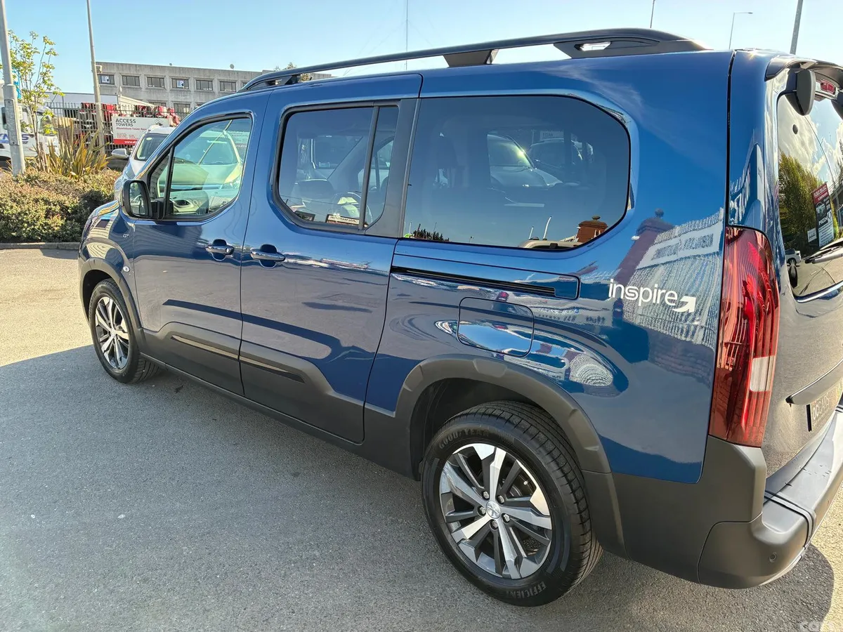 Peugeot Rifter MPV, Diesel, 2023, Blue