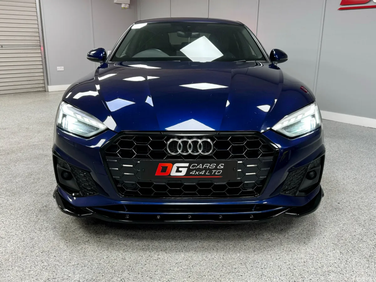 Audi A5 Hatchback, Diesel Hybrid, 2021, Blue