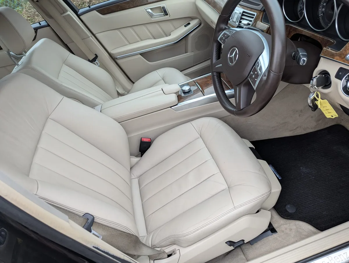 Mercedes-Benz E-Class Saloon, Diesel, 2013, Black