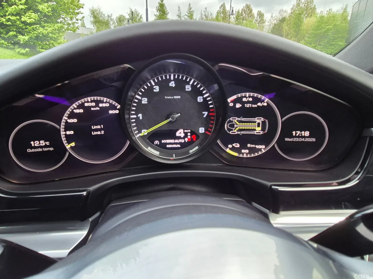 Porsche Panamera Hatchback, Petrol Plug-in Hybrid, 2017, Black