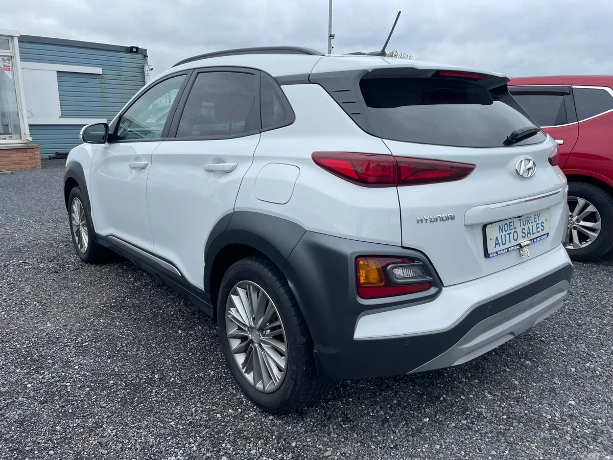 Hyundai KONA MPV, Diesel, 2019, White