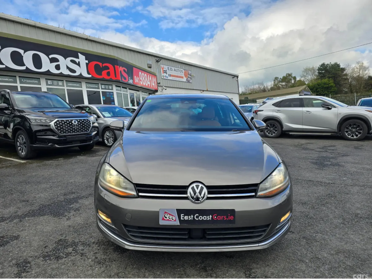 Volkswagen Golf Hatchback, Petrol, 2015, Grey