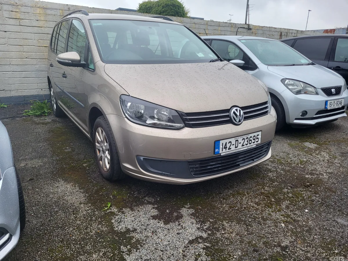 Volkswagen Touran MPV, Diesel, 2014, Beige