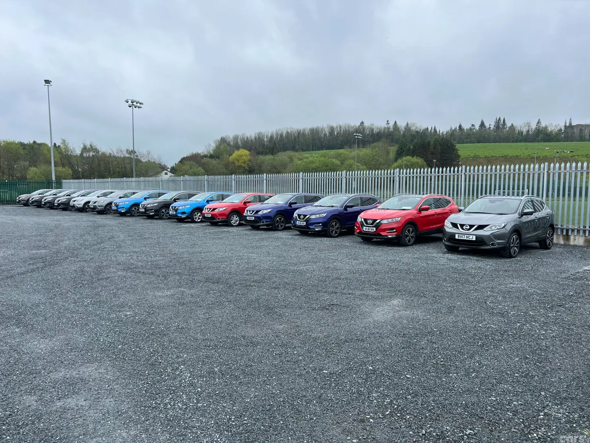 Nissan Qashqai Hatchback, Diesel, 2018, Blue