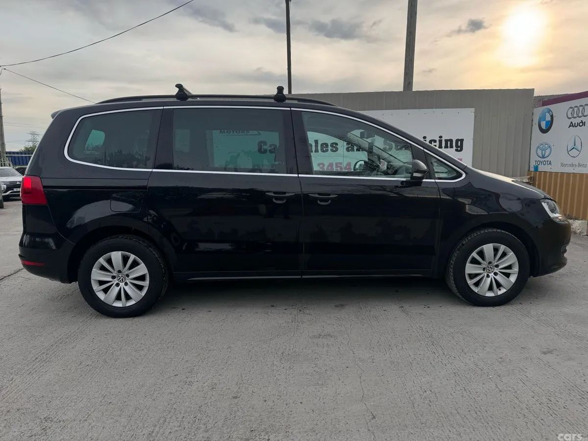Volkswagen Sharan MPV, Diesel, 2011, Black