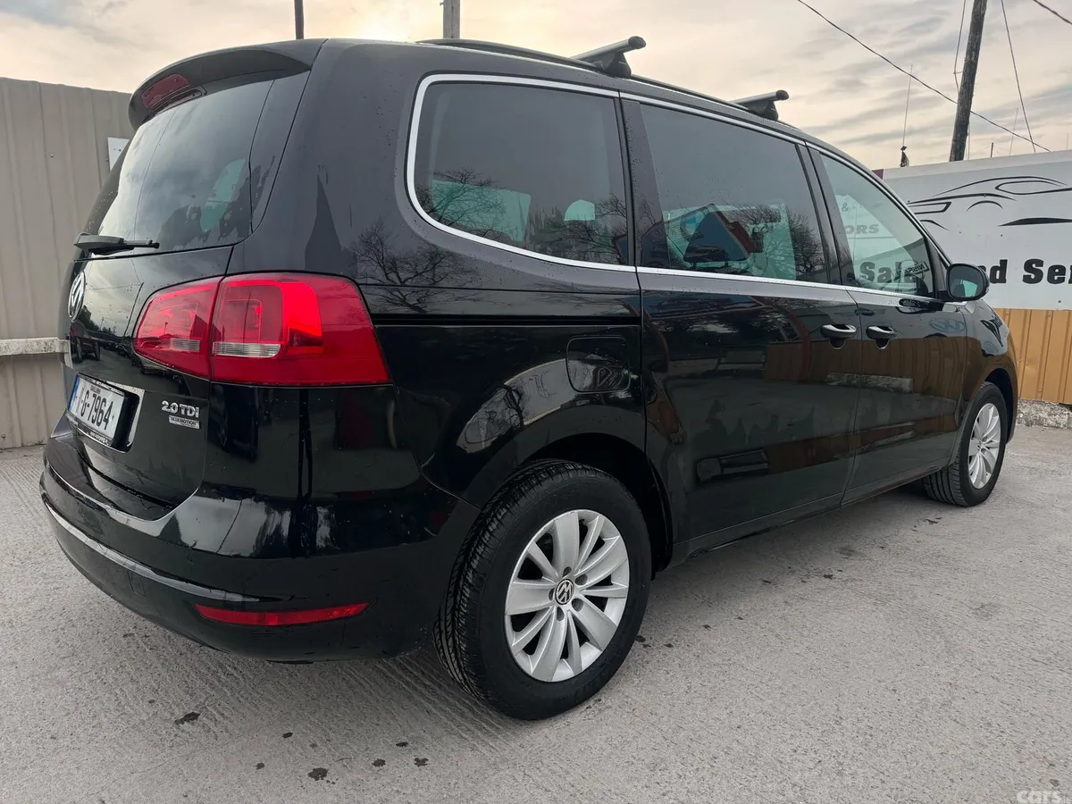 Volkswagen Sharan MPV, Diesel, 2011, Black