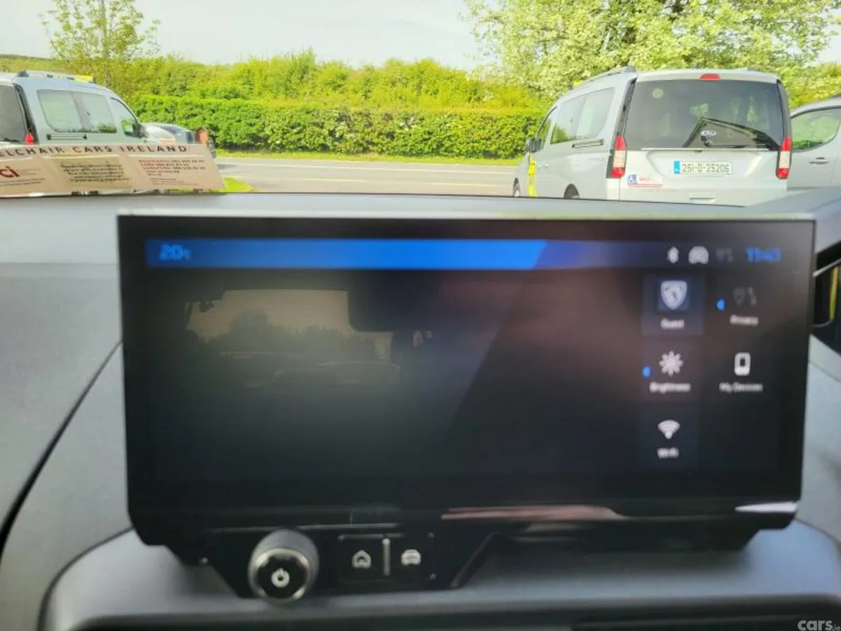 Peugeot Rifter MPV, Diesel, 2025, Green
