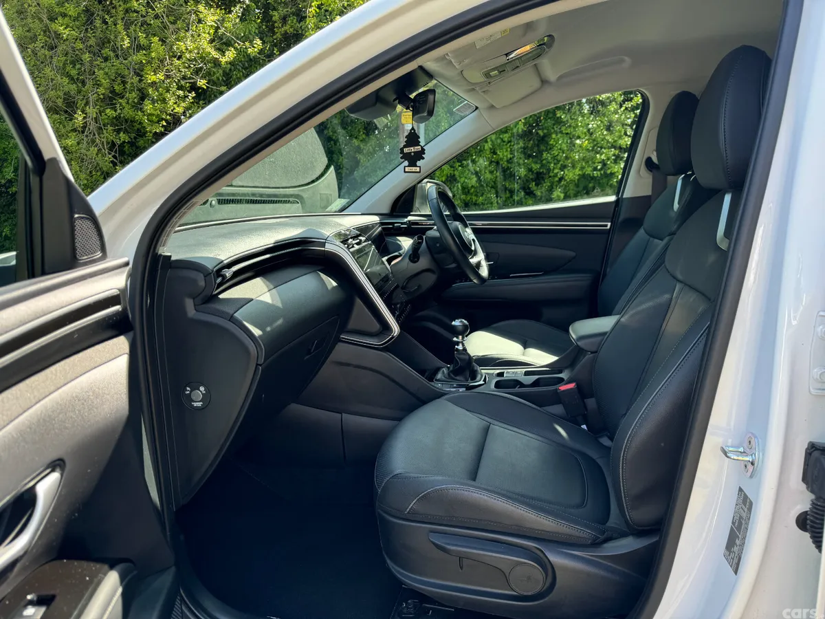 Hyundai Tucson SUV, Diesel, 2022, White