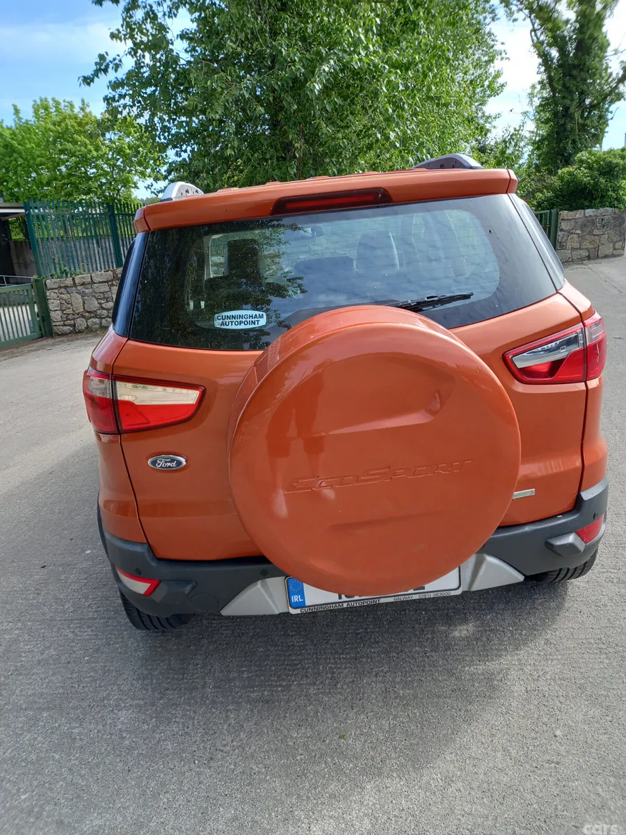 Ford EcoSport SUV, Petrol, 2015, Red