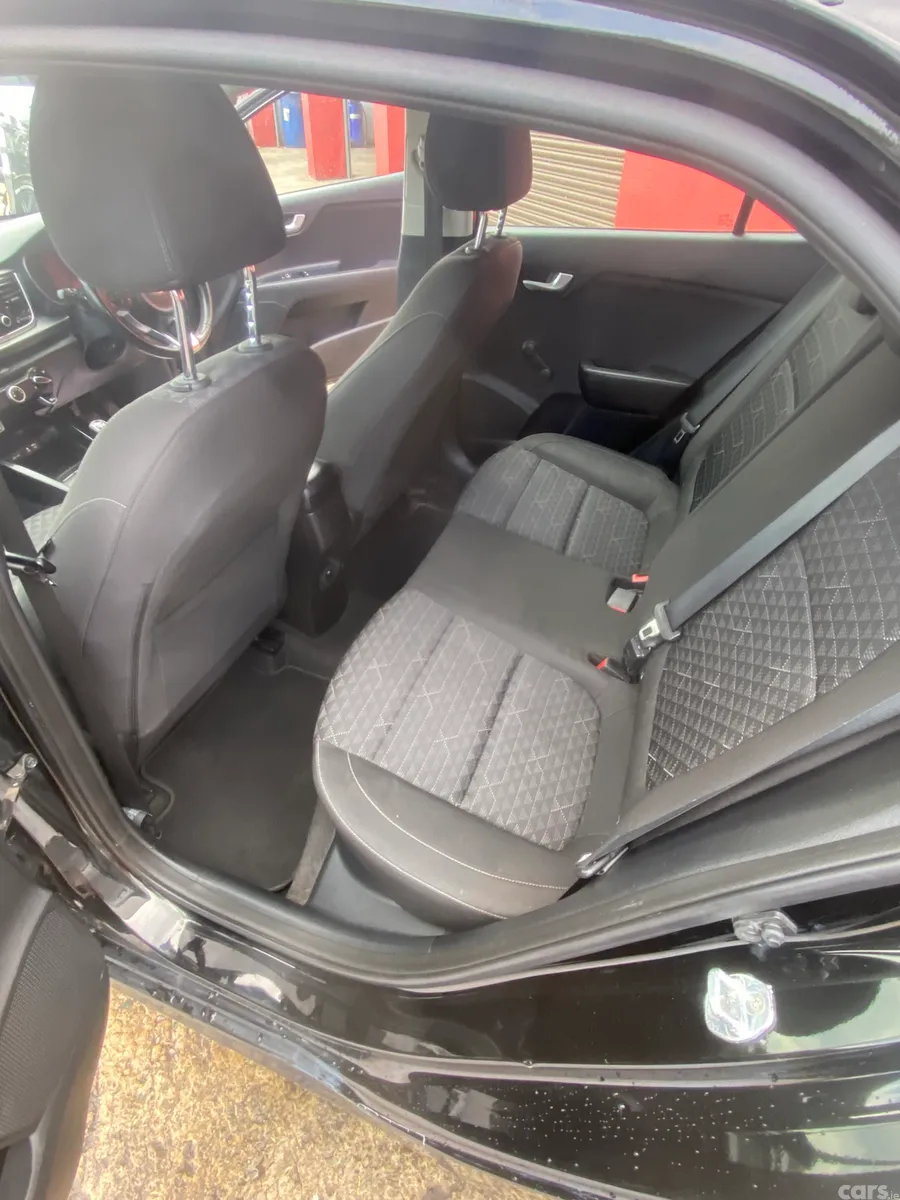 Kia Rio Hatchback, Diesel, 2017, Black