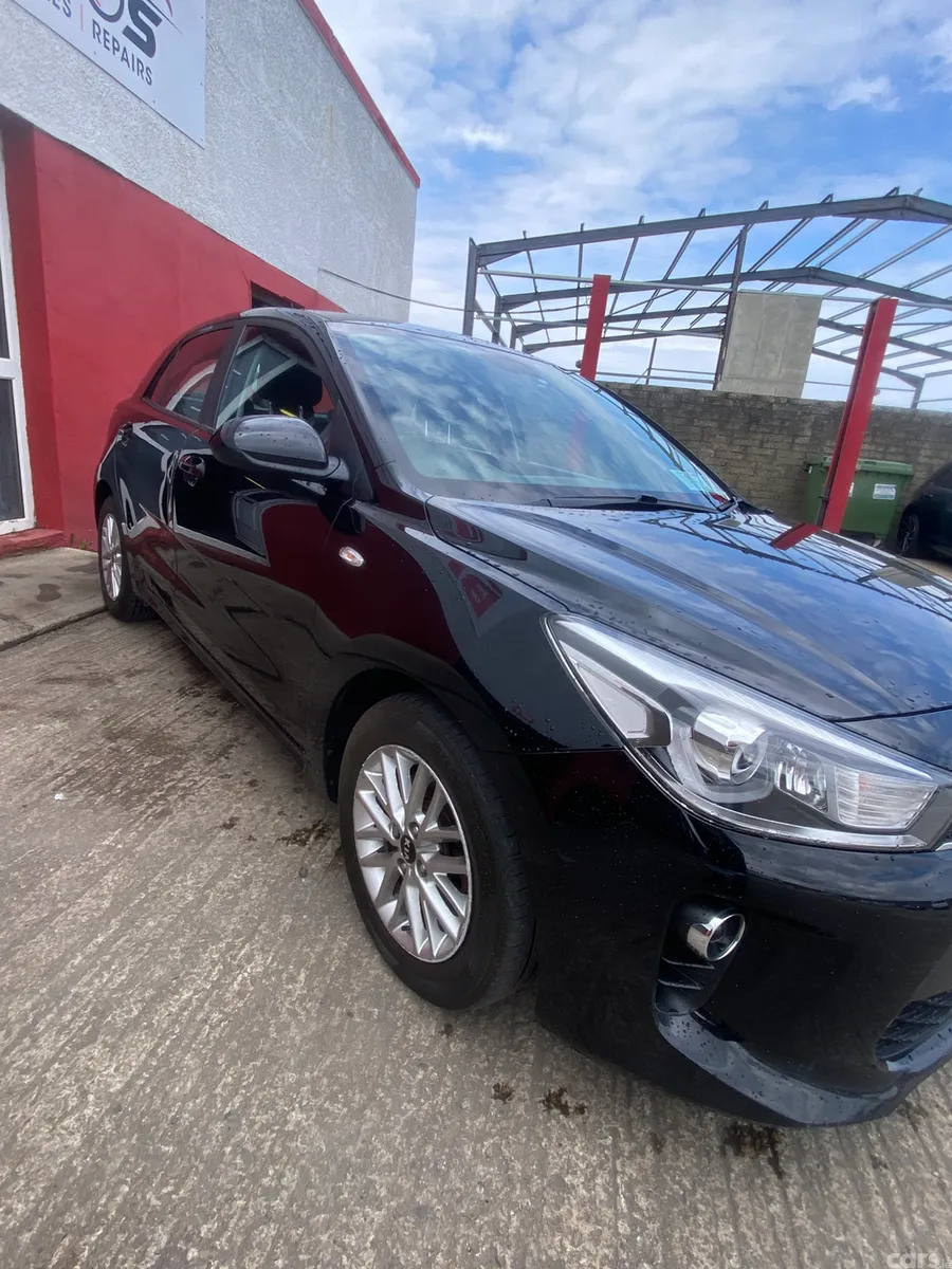 Kia Rio Hatchback, Diesel, 2017, Black