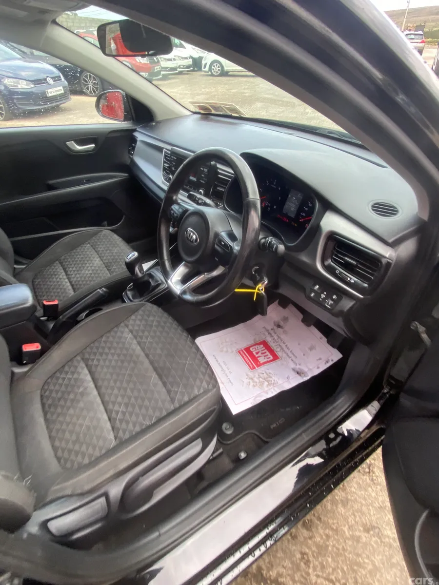 Kia Rio Hatchback, Diesel, 2017, Black