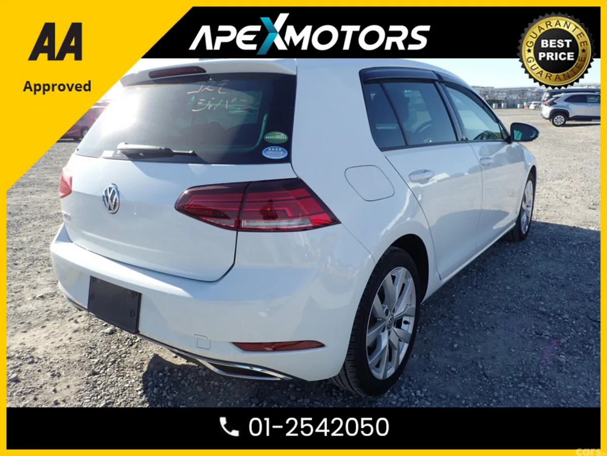 Volkswagen Golf Hatchback, Petrol, 2018, White