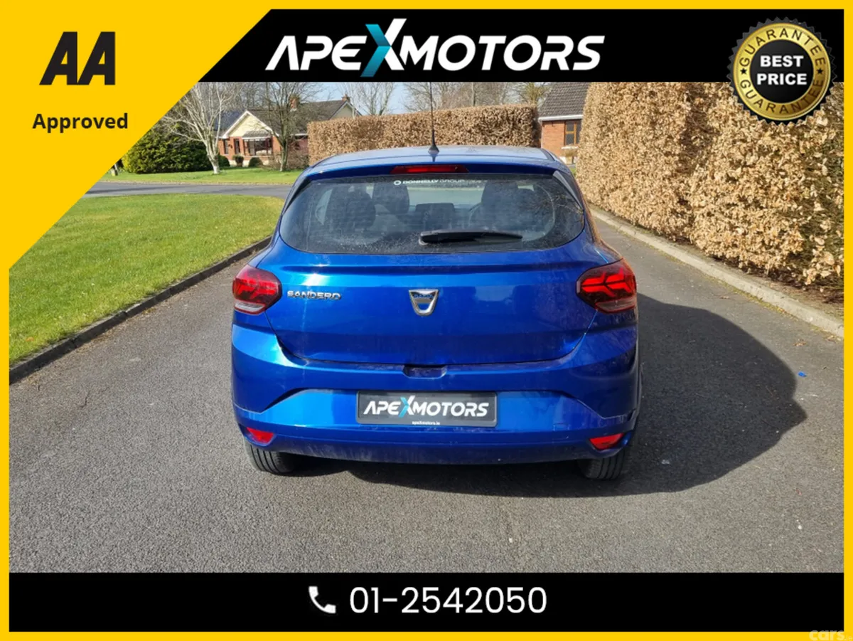 Dacia Sandero Hatchback, Petrol, 2021, Blue