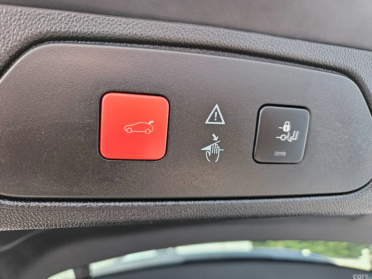 Opel Grandland X SUV, Diesel, 2018, Black