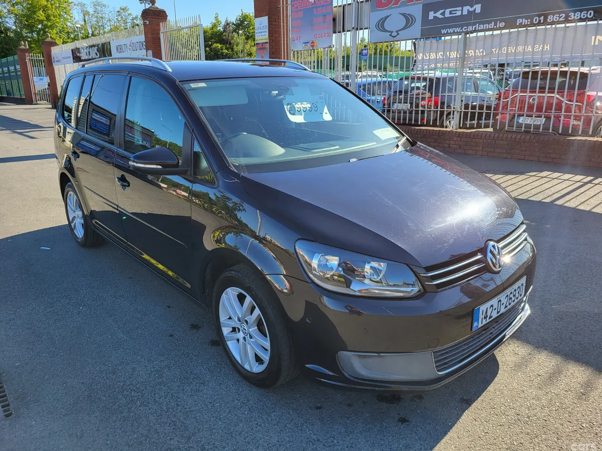Volkswagen Touran MPV, Diesel, 2014, Black