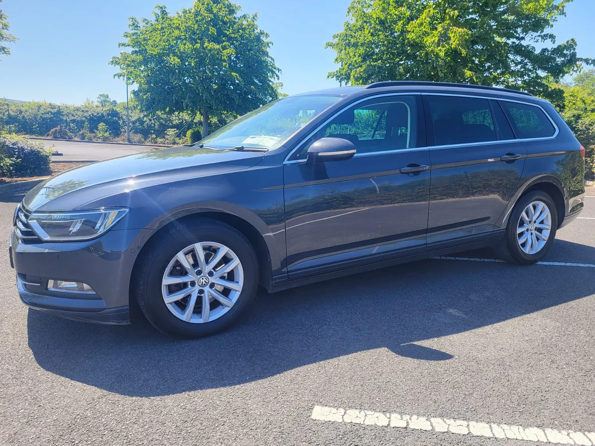 Volkswagen Passat Estate, Diesel, 2017, Grey