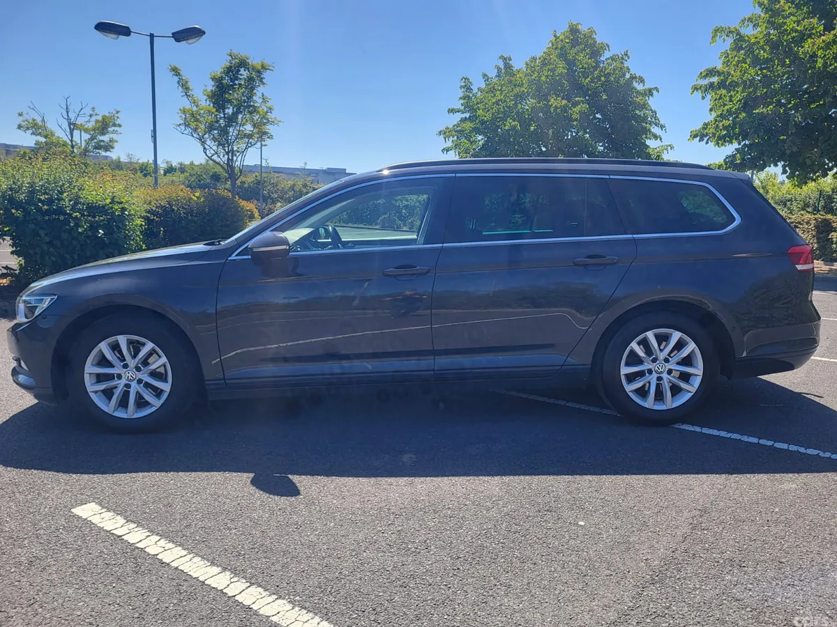 Volkswagen Passat Estate, Diesel, 2017, Grey