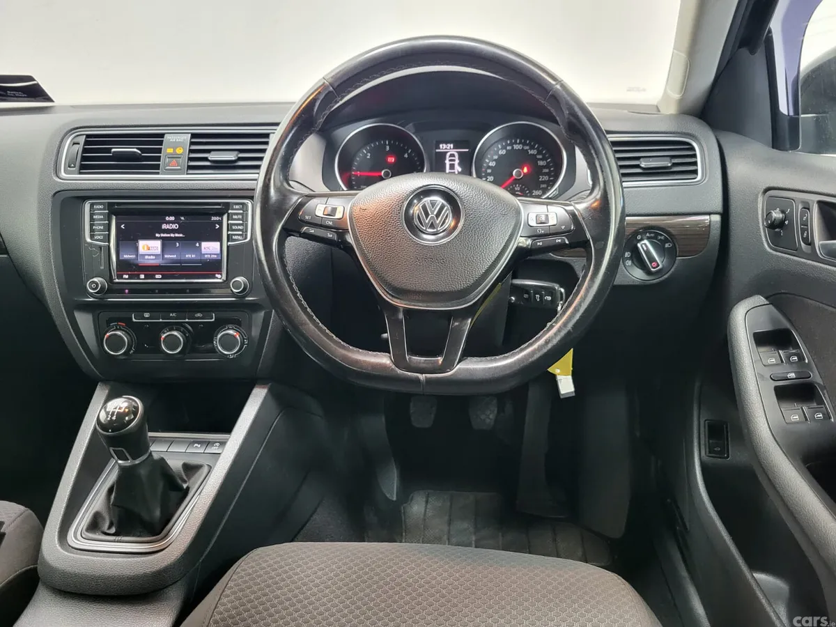 Volkswagen Jetta Saloon, Diesel, 2016, Black