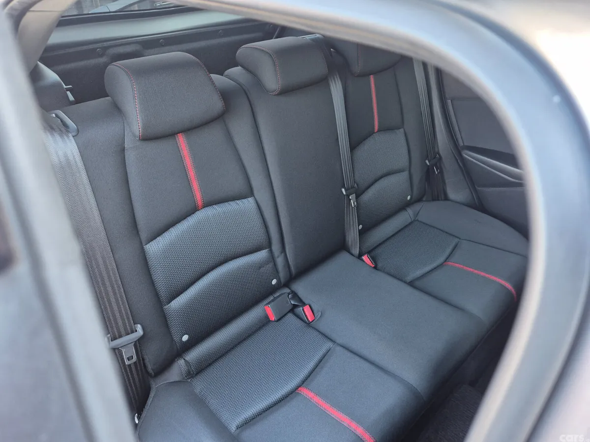 Mazda Demio Hatchback, Diesel, 2014, Grey