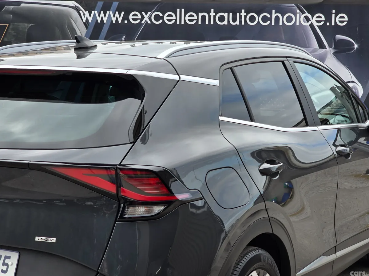 Kia Sportage SUV, Petrol Plug-in Hybrid, 2022, Grey